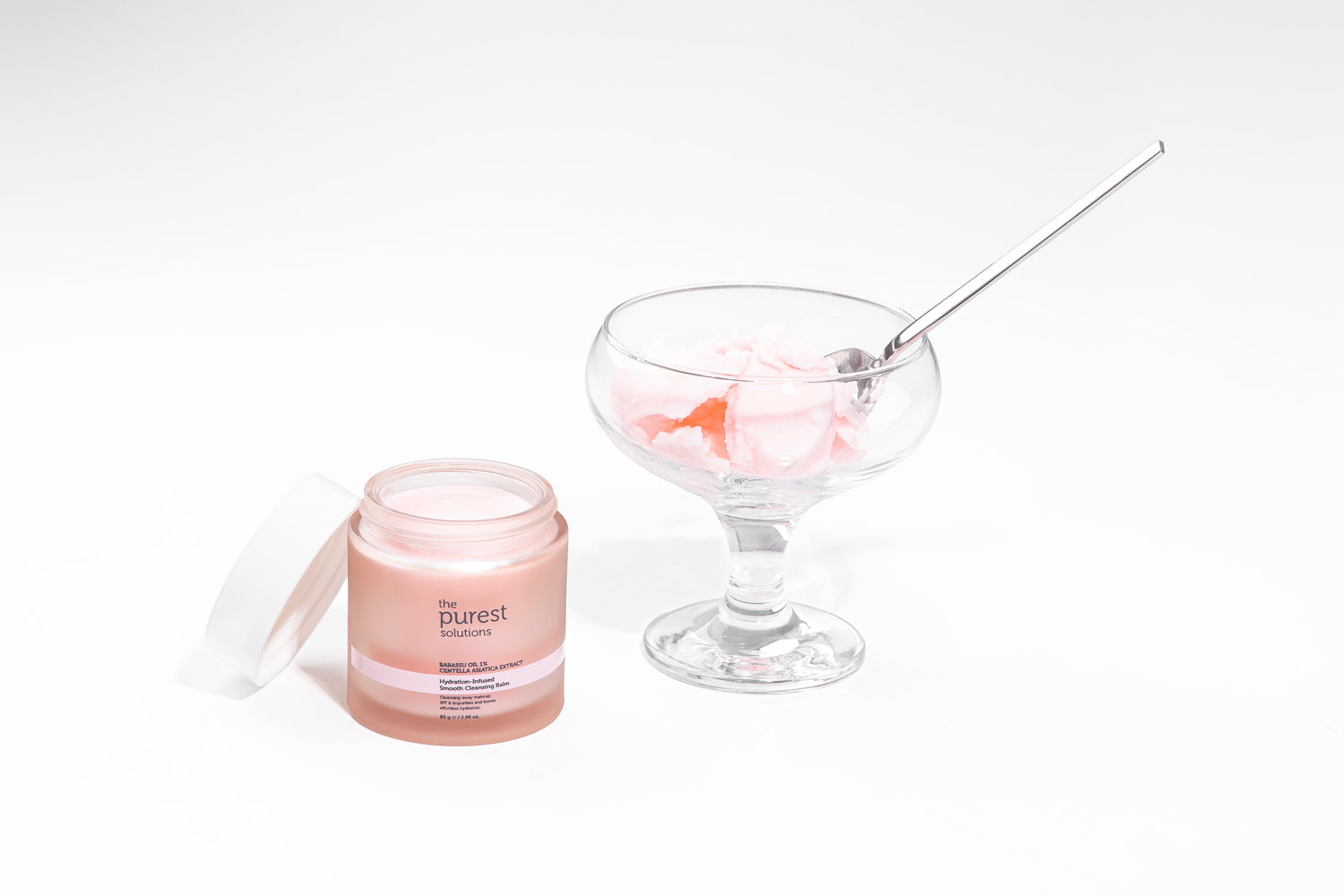 Makyaj Kalıntılarını Cildinizden Arındırmanın En Etkili Yolu Nedir?